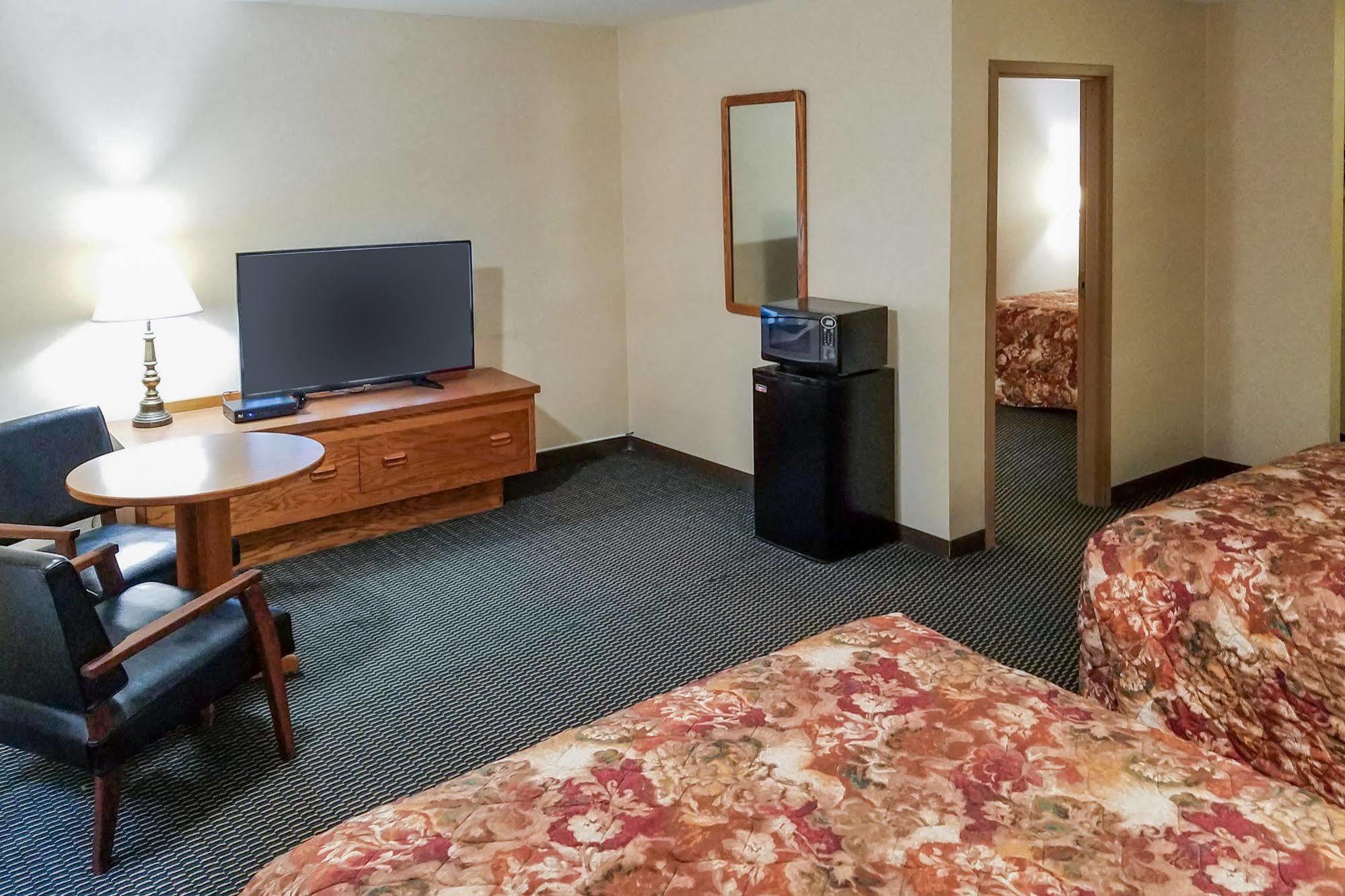 Rodeway Inn Blair Extérieur photo